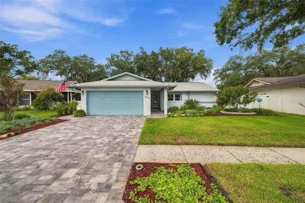 6841 CIRCLECREEK DR, Pinellas Park, FL 33781