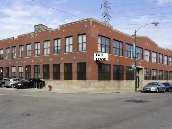 348 N Ashland AVE, Chicago, IL 60607