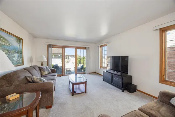 417 Somerset LN, New Lenox, IL 60451