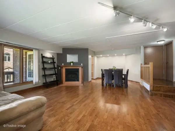 17242 Ridgeland AVE #2N, Tinley Park, IL 60477