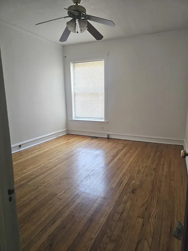 7014 S Crandon AVE #1, Chicago, IL 60649