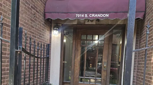 7014 S Crandon AVE #1, Chicago, IL 60649