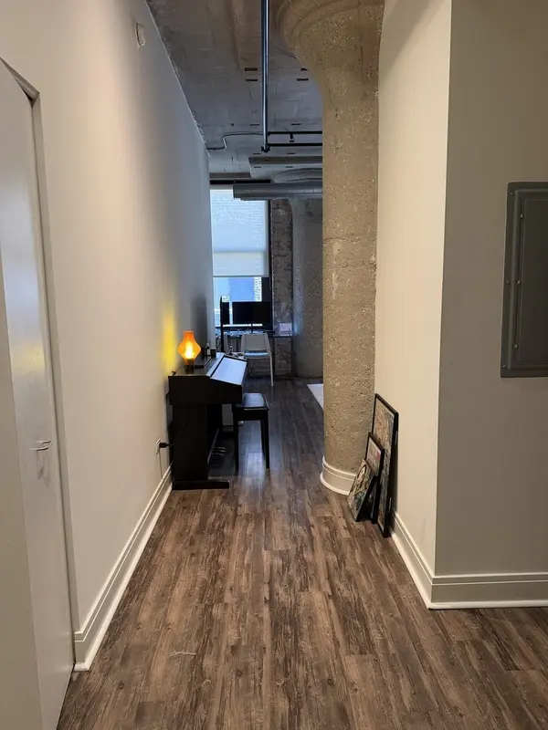 922 W Washington BLVD #406, Chicago, IL 60607