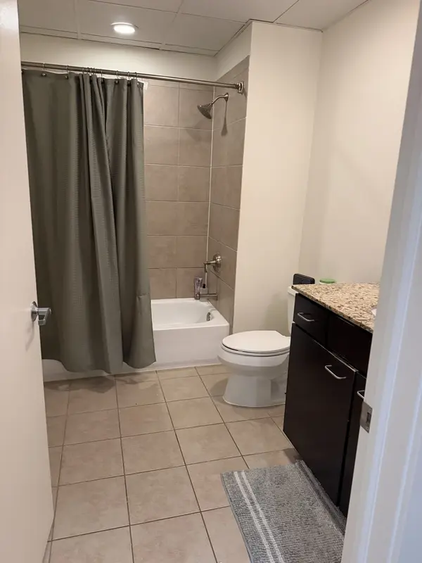 922 W Washington BLVD #406, Chicago, IL 60607