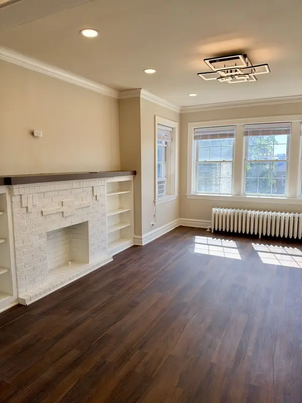 4708 W Altgeld ST #2, Chicago, IL 60639