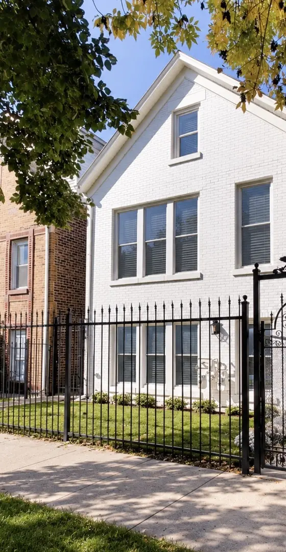 2426 S Homan AVE, Chicago, IL 60623