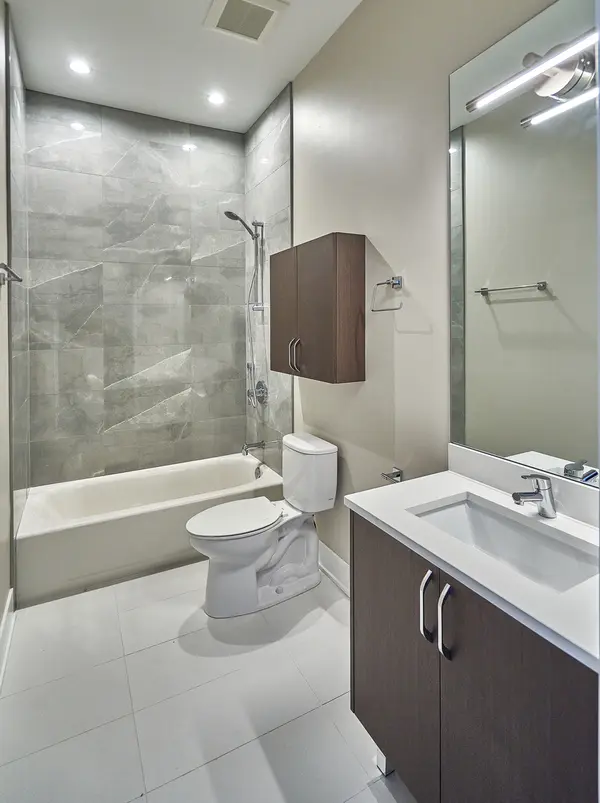 4149 S Cottage Grove AVE #314, Chicago, IL 60653