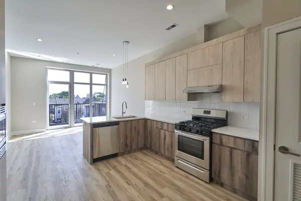 4149 S Cottage Grove AVE #314, Chicago, IL 60653