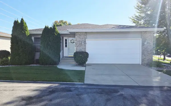 11538 Homestead Village CT, St. John, IN 46373