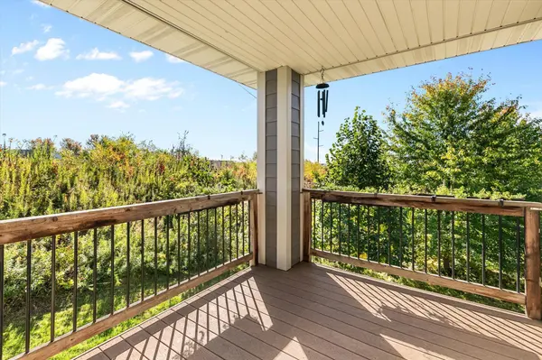 5501 Fernbrook LN N, Plymouth, MN 55446