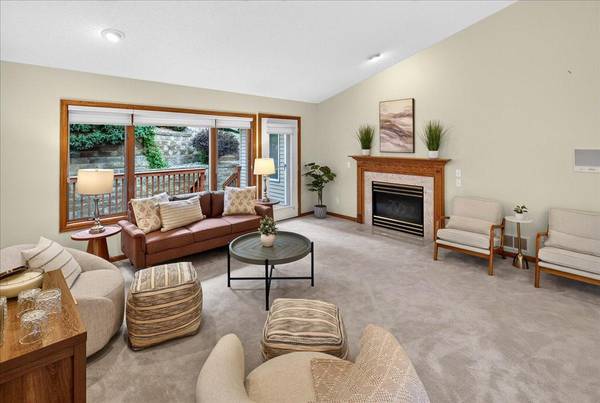 4975 Lincoln DR, Edina, MN 55436