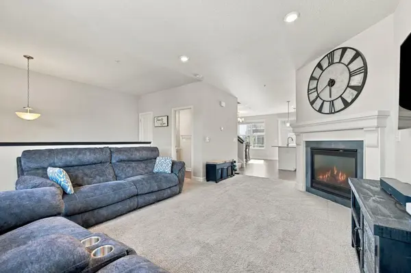4959 93rd LN N, Brooklyn Park, MN 55443