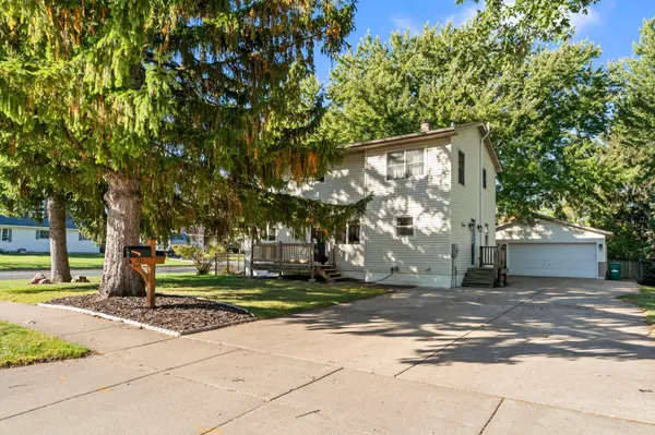 737 S Dakota AVE, New Richmond, WI 54017