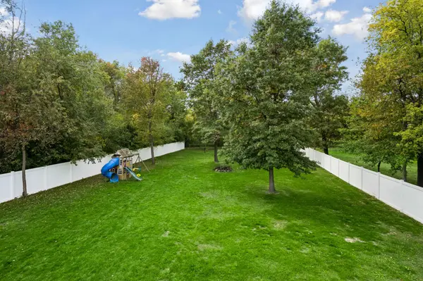 8986 Waconia ST NE, Blaine, MN 55449