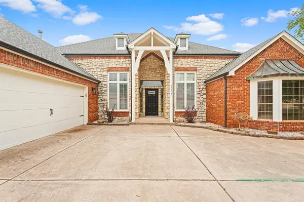 19501 Yearling WAY, Edmond, OK 73012