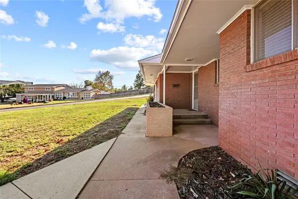 401 N Arizona ST, Weatherford, OK 73096