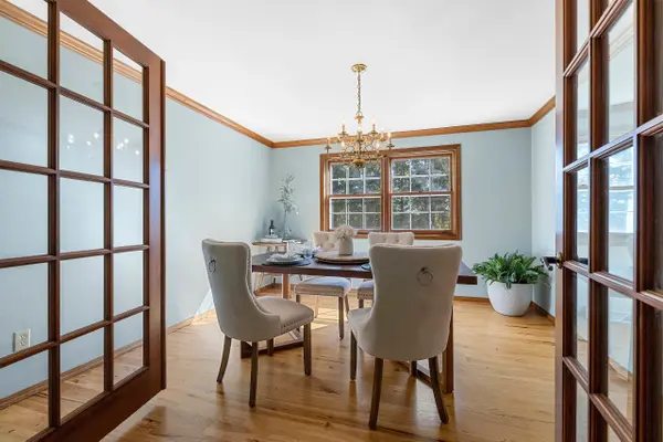 425 E FOX RUN CIR, Green Bay, WI 54311