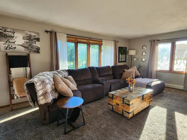 276 S ELM ST, Oakfield, WI 53065
