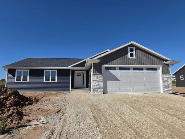 W6866 MCALLISTER DR, Greenville, WI 54942