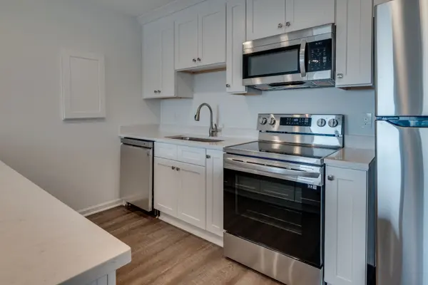 2601 Hillsboro Pike #F14, Nashville, TN 37212
