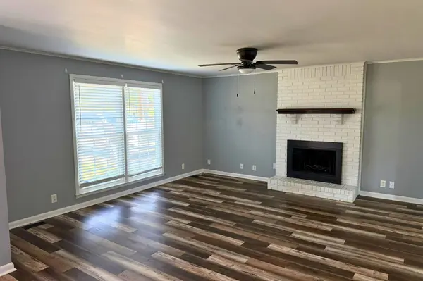 2121 Basham Ln, Clarksville, TN 37043