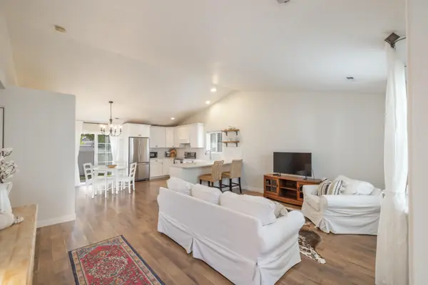 2709 W Ashley Cir, Spokane, WA 99208