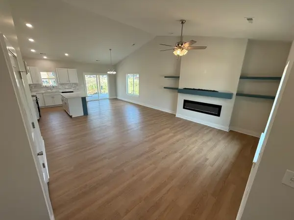 5121 Toben Ct., Bel Aire, KS 67226
