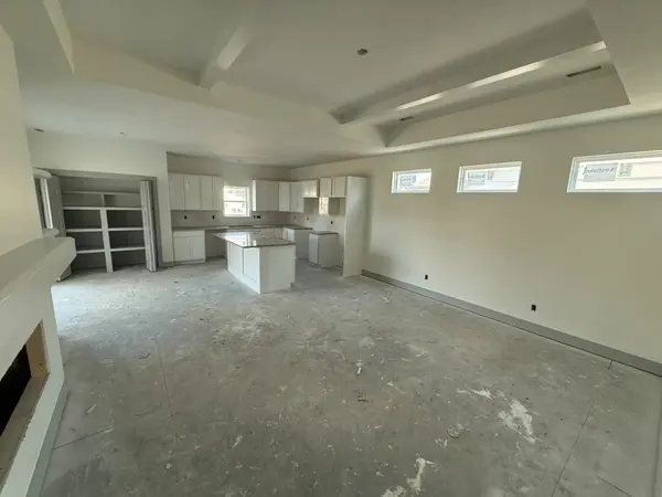 5103 N Toben Ct, Bel Aire, KS 67226