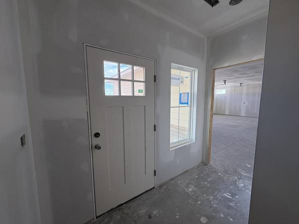 5813 Plumthicket St, Bel Aire, KS 67226