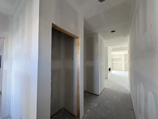 5809 Plumthicket St, Bel Aire, KS 67226