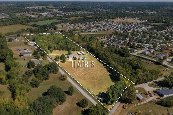 1218 Oak Hill RD, Ozark, MO 65721