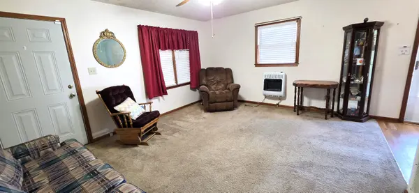 106 Rushmore Dr., Inman, SC 29349