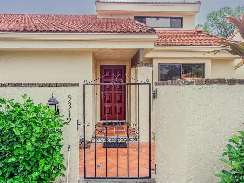 5312 HUNTINGWOOD CT #39, Sarasota, FL 34235