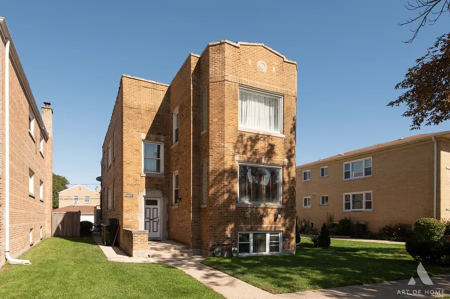 10328 Elizabeth ST, Westchester, IL 60154