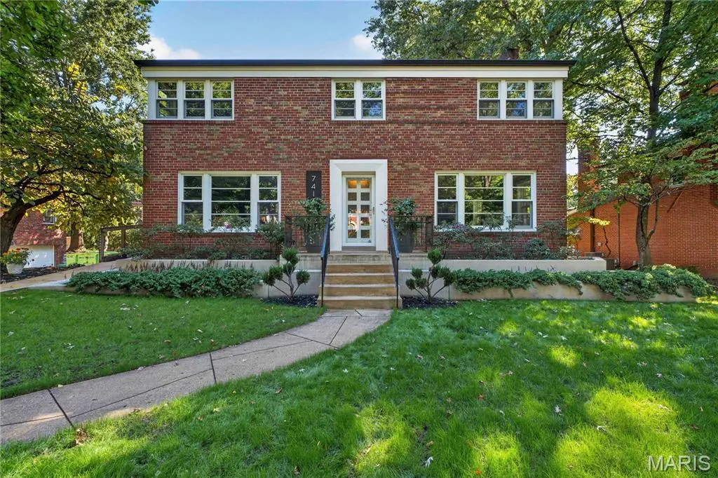 7416 Wellington WAY, Clayton, MO 63105
