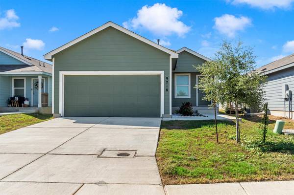 9218 Honey Mesquite, Seguin, TX 78155