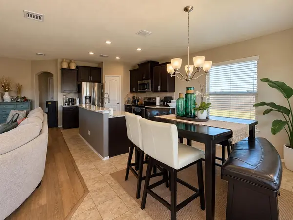 117 Zoisite LN, Jarrell, TX 76537