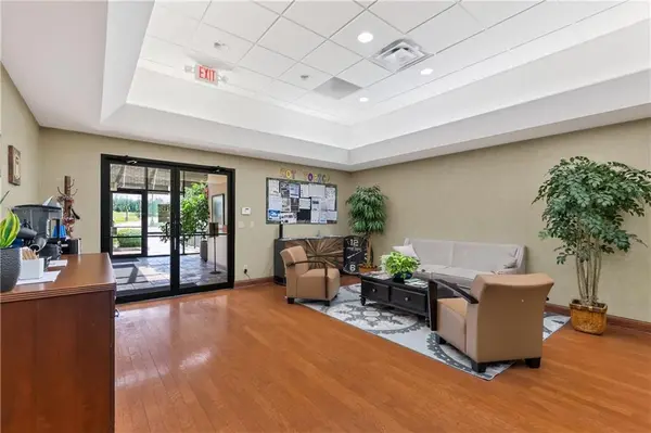 3723 Beck RD, St Joseph, MO 64506