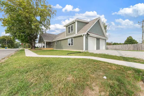 324 W Warren ST, Mitchell, IN 47446