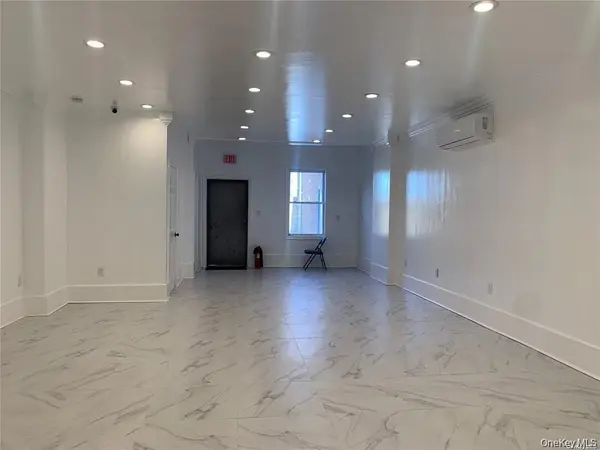 219-05 Hempstead AVE, Queens Village, NY 11429