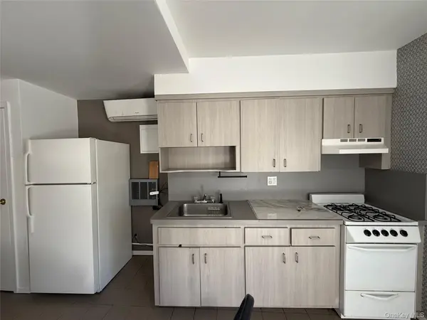 355 Bayville AVE #4, Bayville, NY 11709