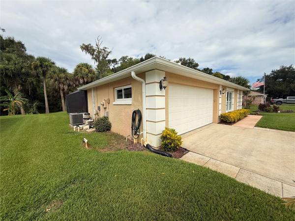 3777 GROVE VIEW LN, Port Orange, FL 32129