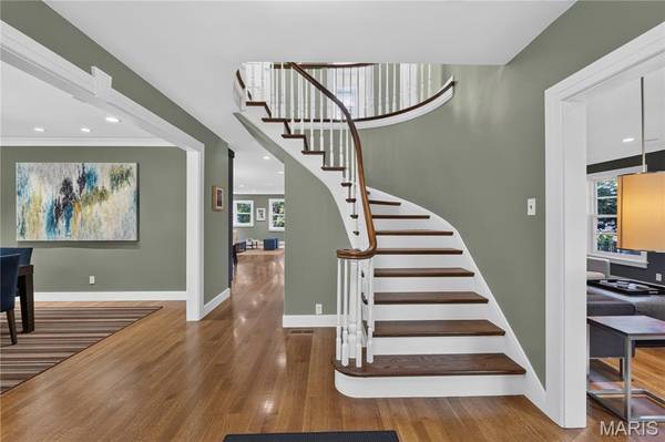 7416 Wellington WAY, Clayton, MO 63105