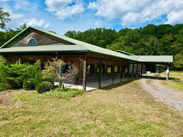 920 kratzinger hollow road, Cobden, IL 62920