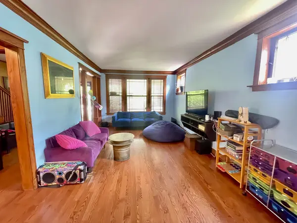 7916 S Constance AVE, Chicago, IL 60617