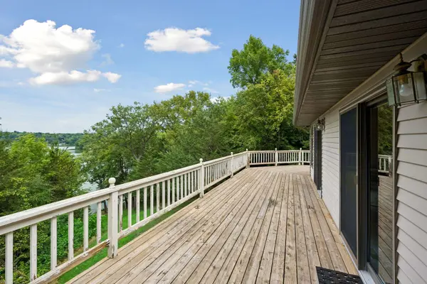 15704 109th ST NW, South Haven, MN 55382