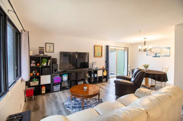 2817 Wimbledon RDG, Woodbury, MN 55125