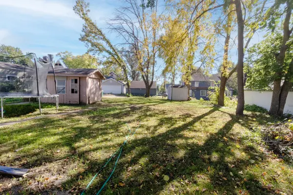 825 W Clark ST, Albert Lea, MN 56007
