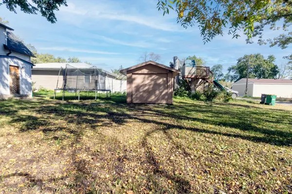 825 W Clark ST, Albert Lea, MN 56007