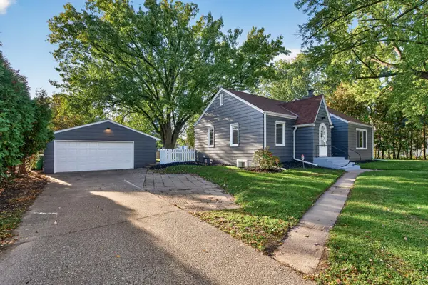 626 Old Main ST N, Cambridge, MN 55008
